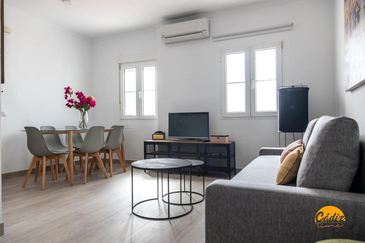 Apartment Vintage By Time